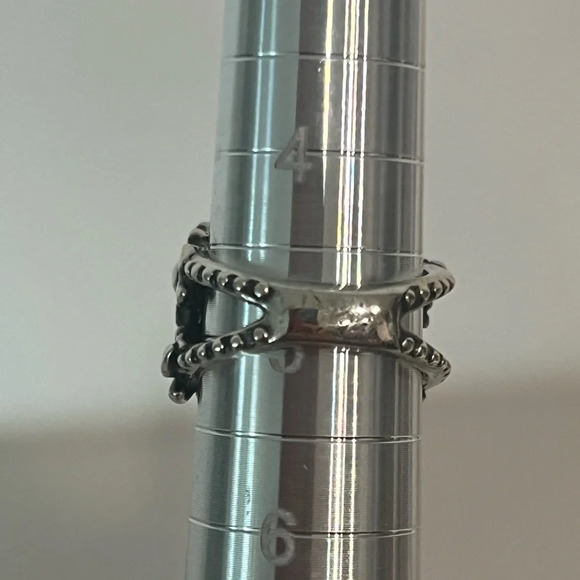 James Avery Retired Flower Mound Dome Ring .925 Sterling Silver Size 5 - Picture 14 of 15